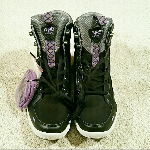 Ryka Shoes - NWT Ryka aurora shoes